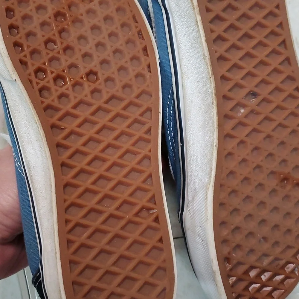 Blue white Van's LIKE NEW sneakers size 4.5
